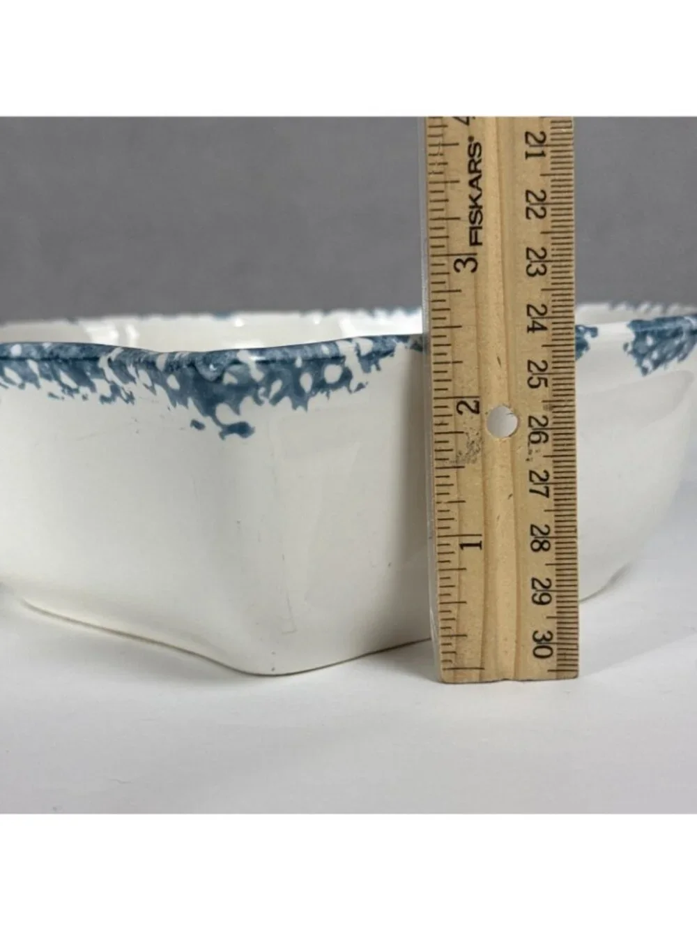 1990s Loan An Ceramic Heart Blue Spongeware 7.5